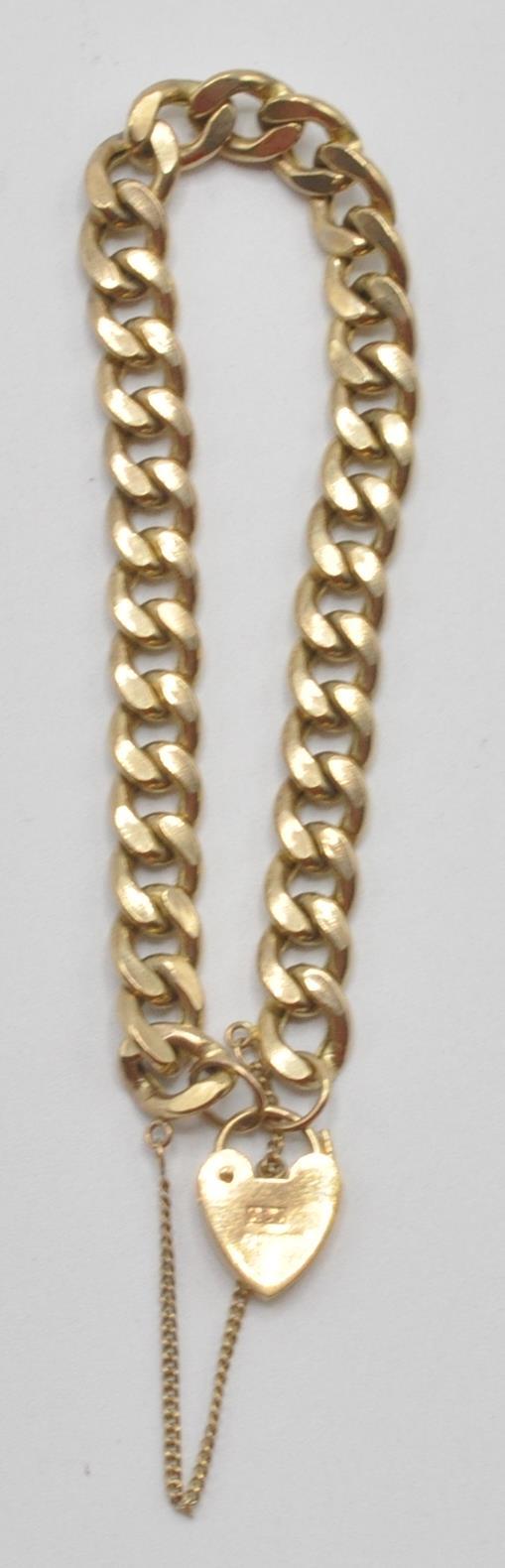 9CT YELLOW GOLD FLAT LINK BRACELET WITH A PADLOCK CLASP