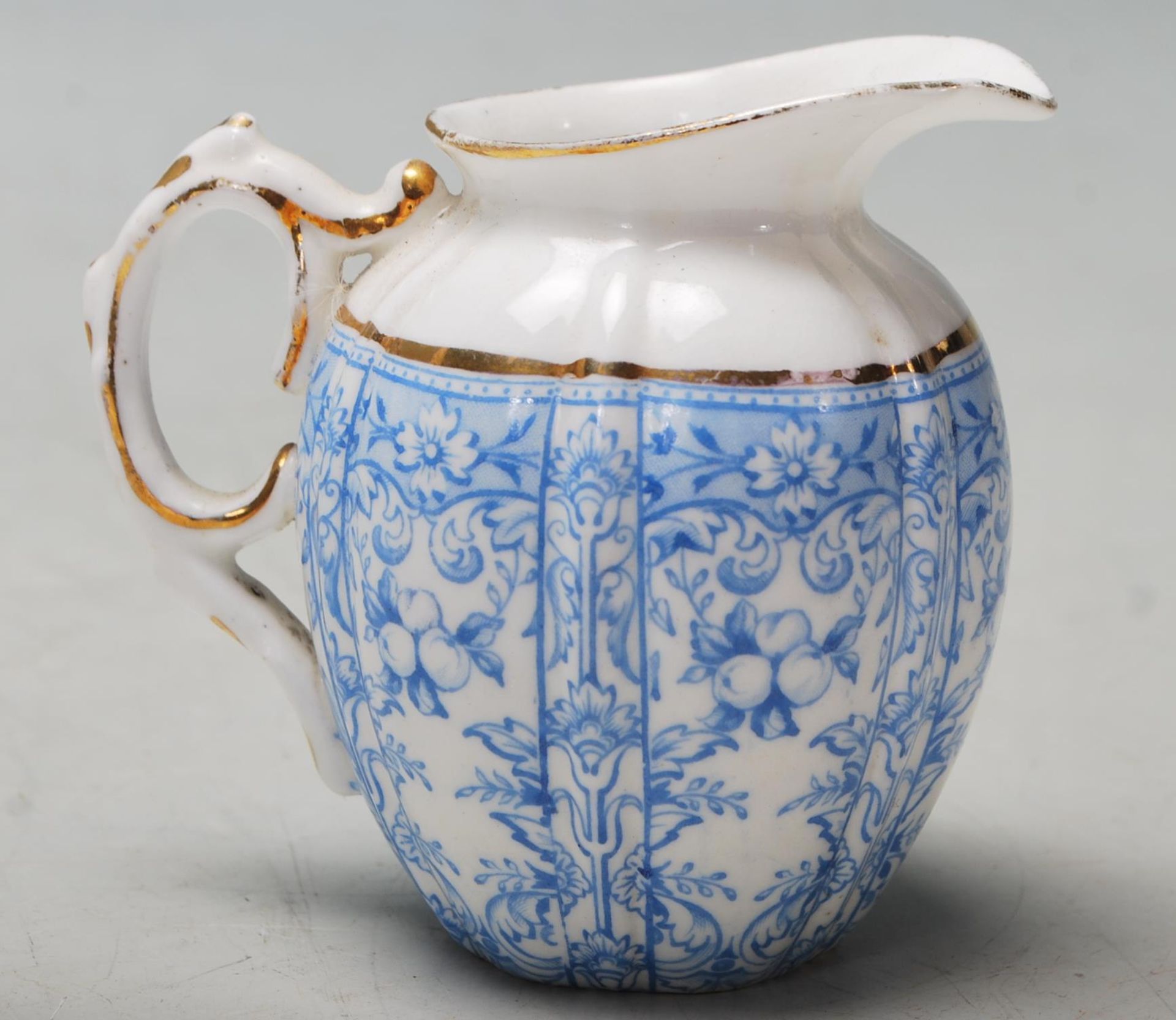 A 19th century Victorian Blue and white Aynsley Engle ceramic tea service for four comprising of - Bild 6 aus 15