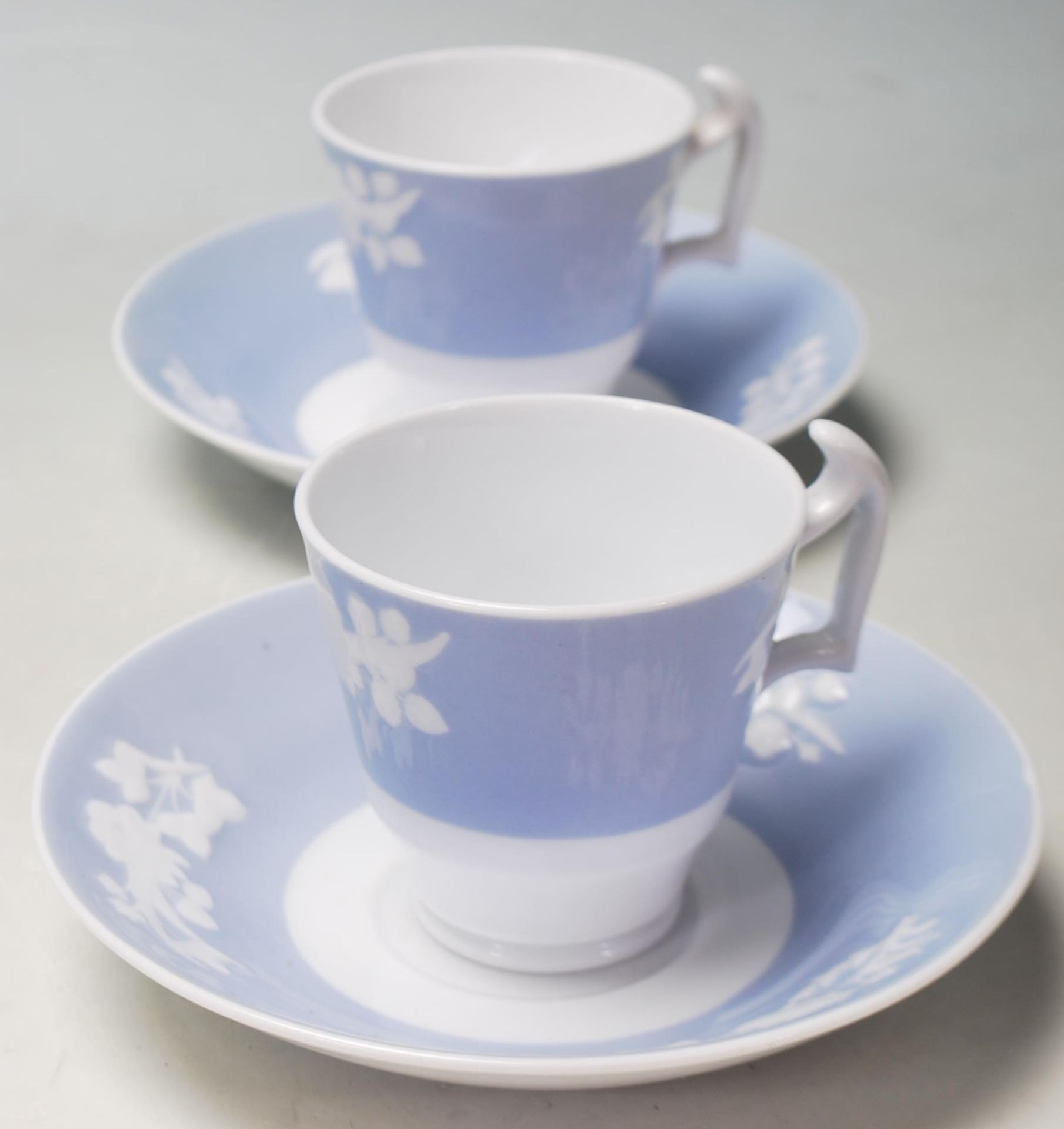 SET OF SIX SPODE BLUE AND WHITE COFFEE CUPS AND SAUCERS - Bild 2 aus 5
