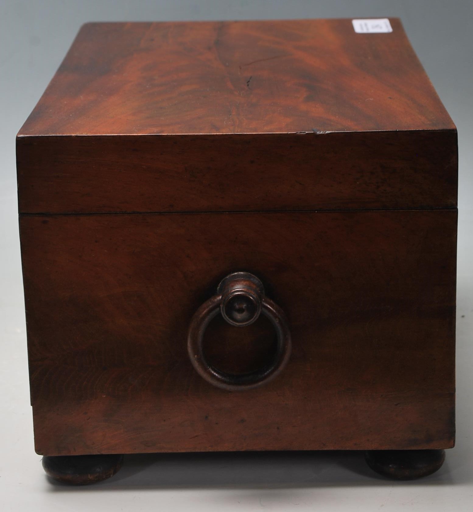 A 19th Century Victorian mahogany tea caddy of rec - Image 6 of 6