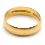 22K YELLOW GOLD WEDDING BAND