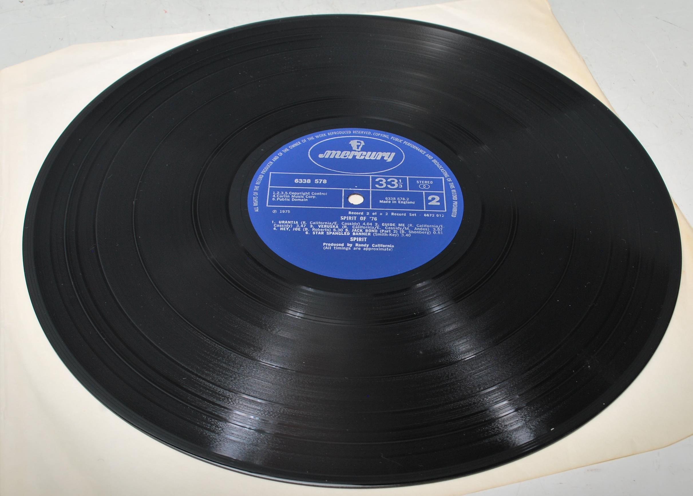 A pair of vinyl long play LP records comprising of - Image 6 of 8