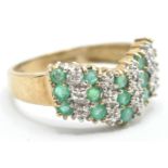 HALLMARKED 9CT GOLD WHITE AND GREEN STONE CLUSTER RING