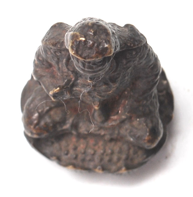 CAST BRONZE BUDDHIST TIBETAN FIGURINE - Image 5 of 6