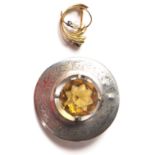 A 14CT GOLD PEARL AND BLUE STONE BROOCH TOGETHER WITH A SCOTTISH AGATE BROOCH