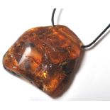 AMBER AND LEATHER NECKLACE