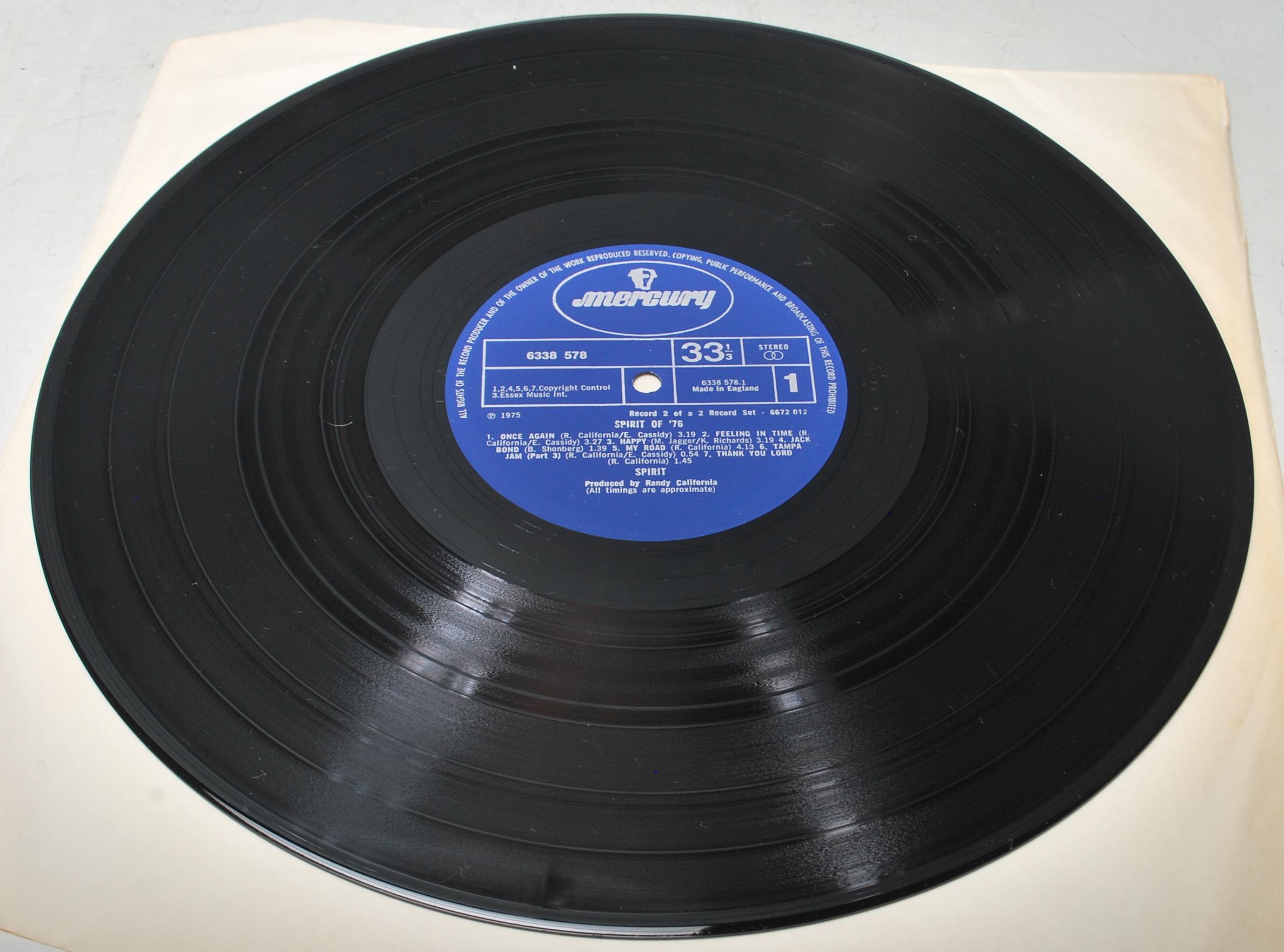 A pair of vinyl long play LP records comprising of - Image 5 of 8