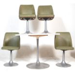 A RETRO 20TH CENTURY CIRCULAR TABLE WITH FOUR CHAIRS.