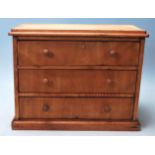 APPRENTICE PIECE MINIATURE PINE CHEST OF DRAWERS