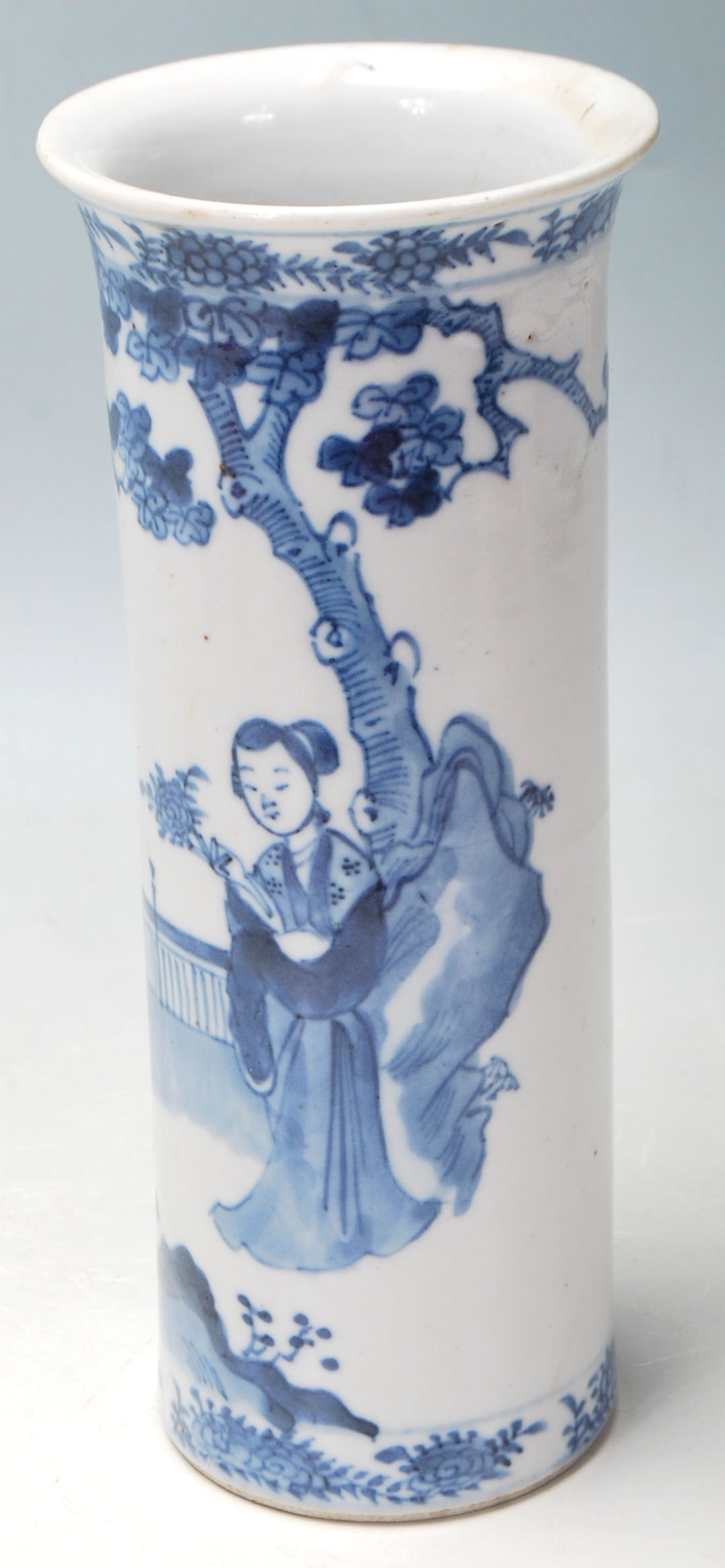 CHINESE BLUE AND WHITE CYLINDRICAL VASE - Image 2 of 6