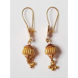 HIGH CARAT GOLD DROP EARRINGS