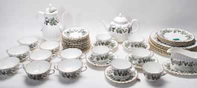 ROYAL WORCESTER FINE BONE CHINA LAVINIA