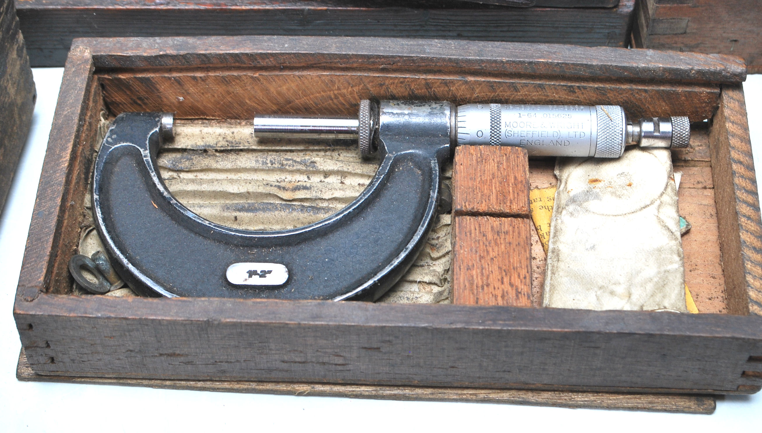 VINTAGE SURVEYING ENGINEERING TOOLS - Image 6 of 9