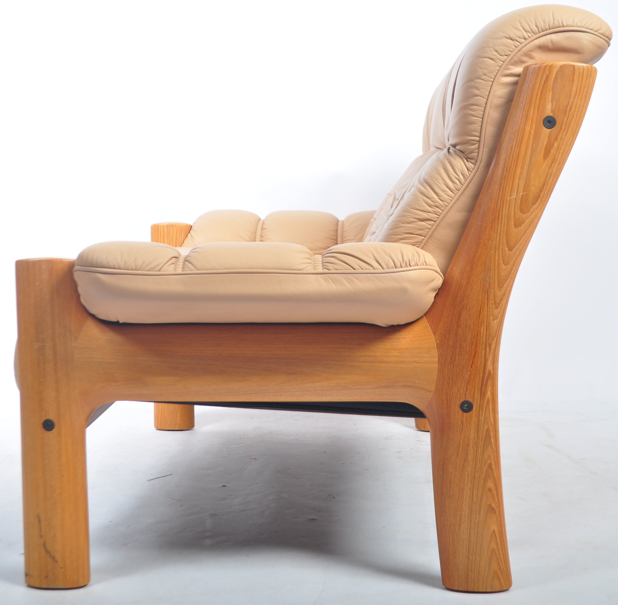 DANISH TEAK FRAMED AND LEATHER TWO SETTER SOFA AND MATCHING ARMCHAIR - Image 5 of 7