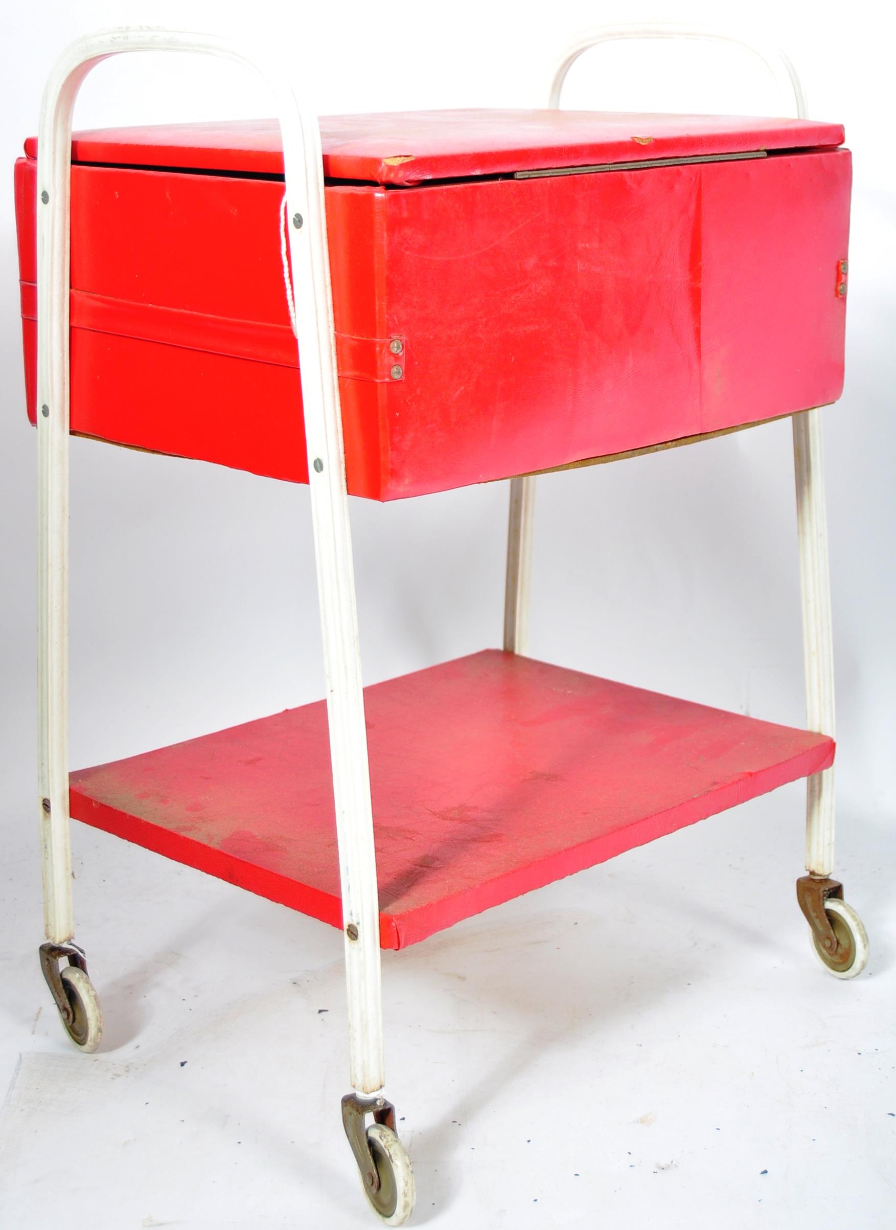 RETRO VINTAGE EUROPEAN RED & WHITE VINYL SEWING BOX - Image 5 of 5