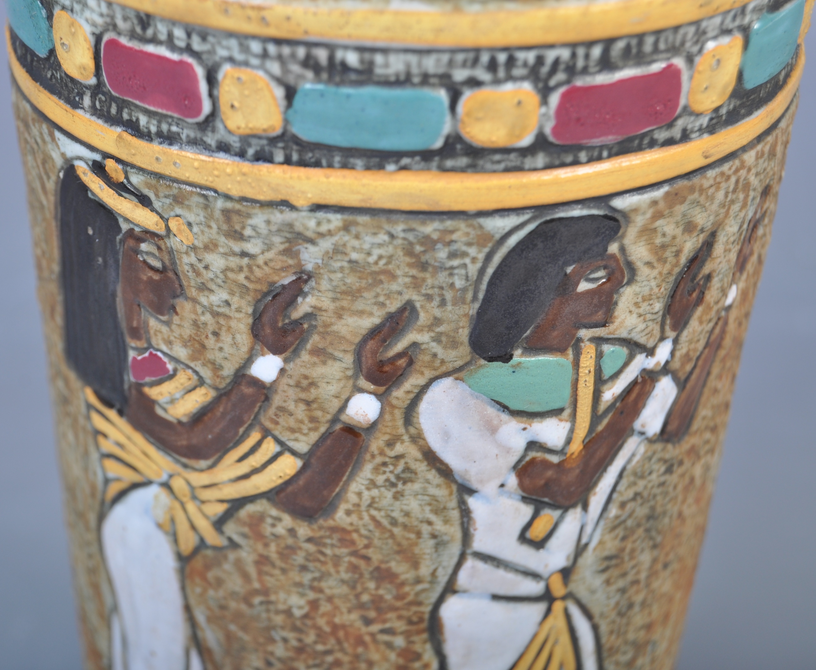 VINTAGE ITALIAN F. FLI MARCHI BRESCIA EGYPTIAN DESIGN VASE - Image 4 of 5