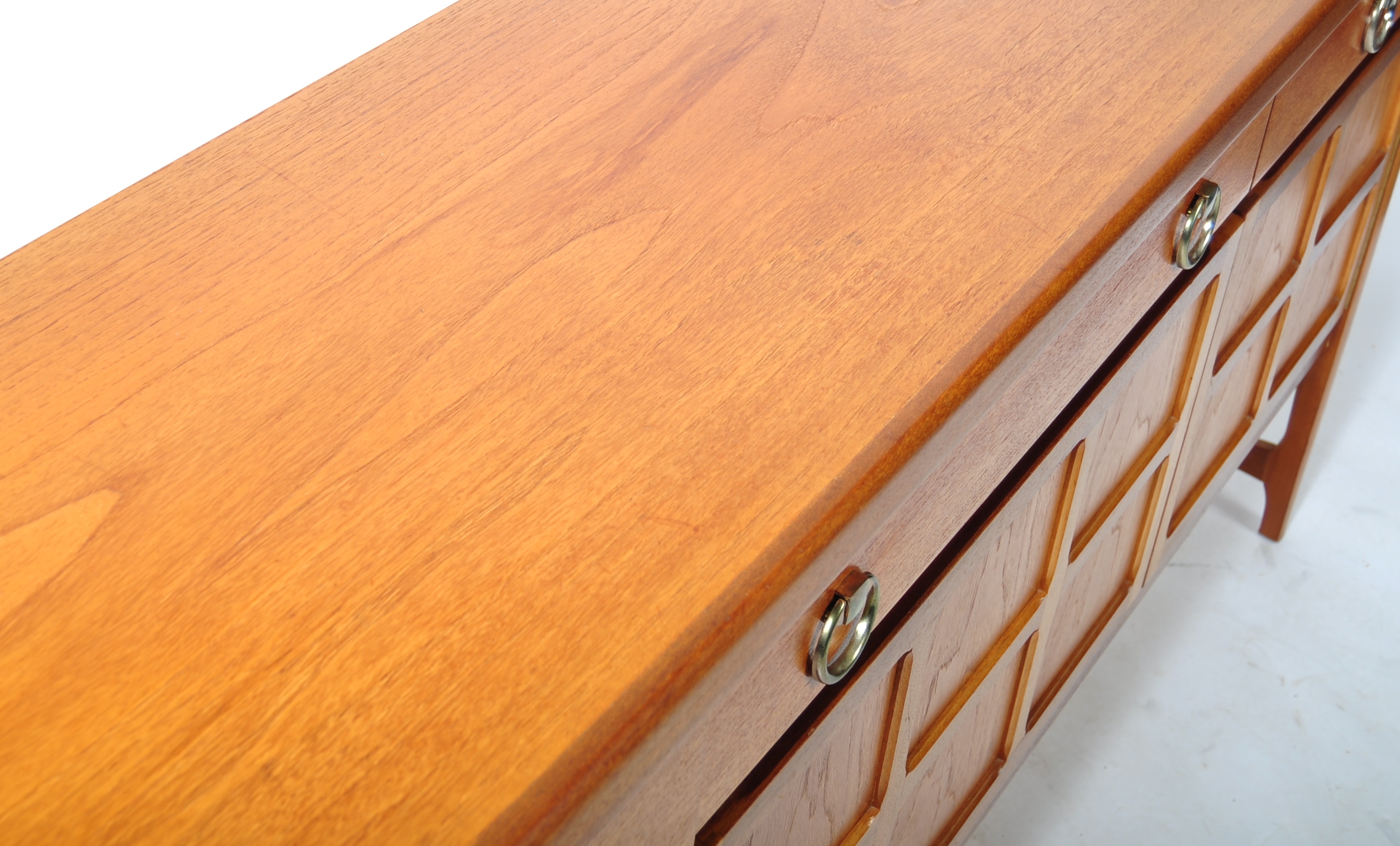 NATHAN MID CENTURY TEAK WOOD SIDEBOARD CREDENZA - Image 3 of 6