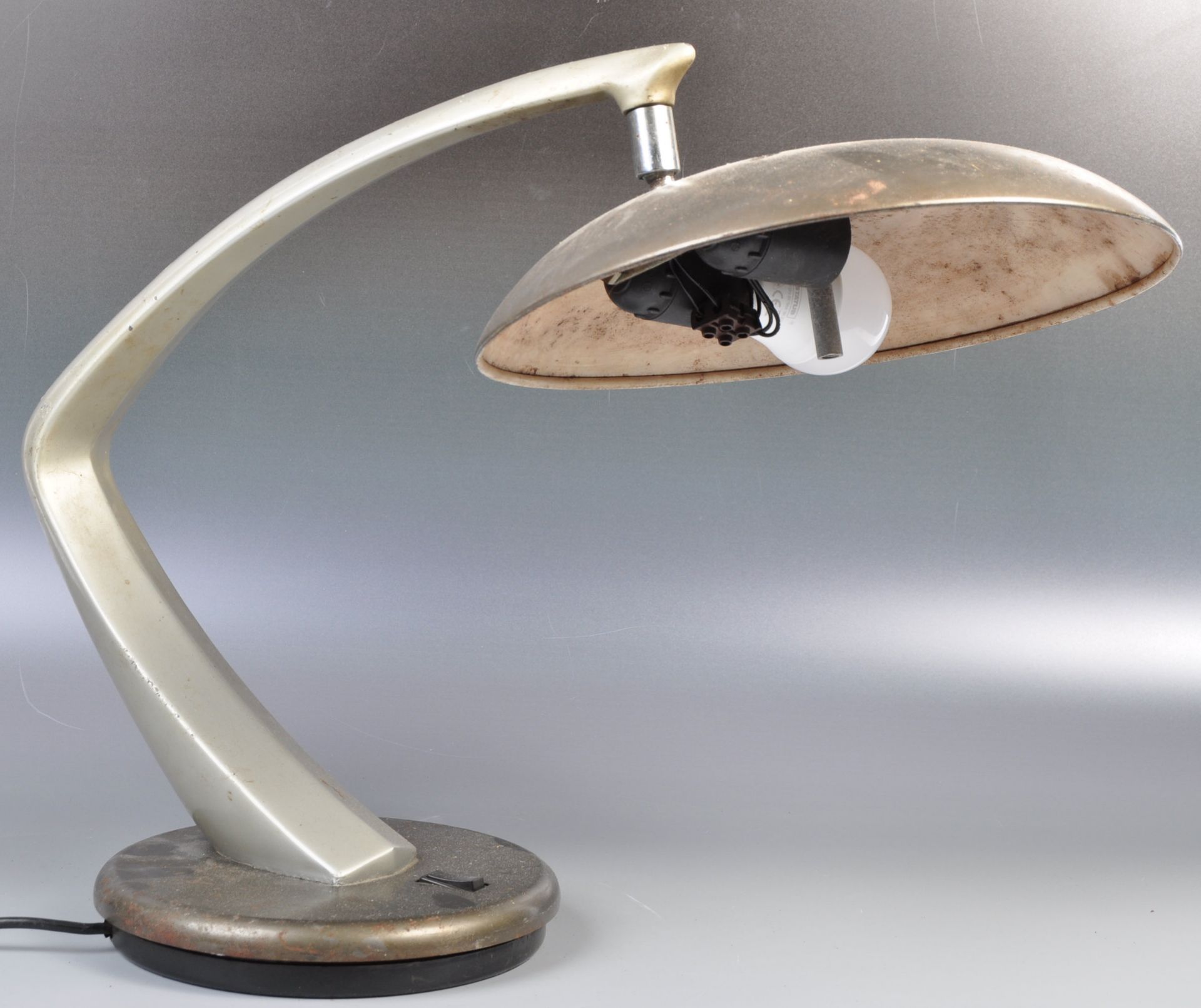 FASE BOOMERANG 64 SPANISH MADRID 1960'S RETRO TABLE / DESK LAMP