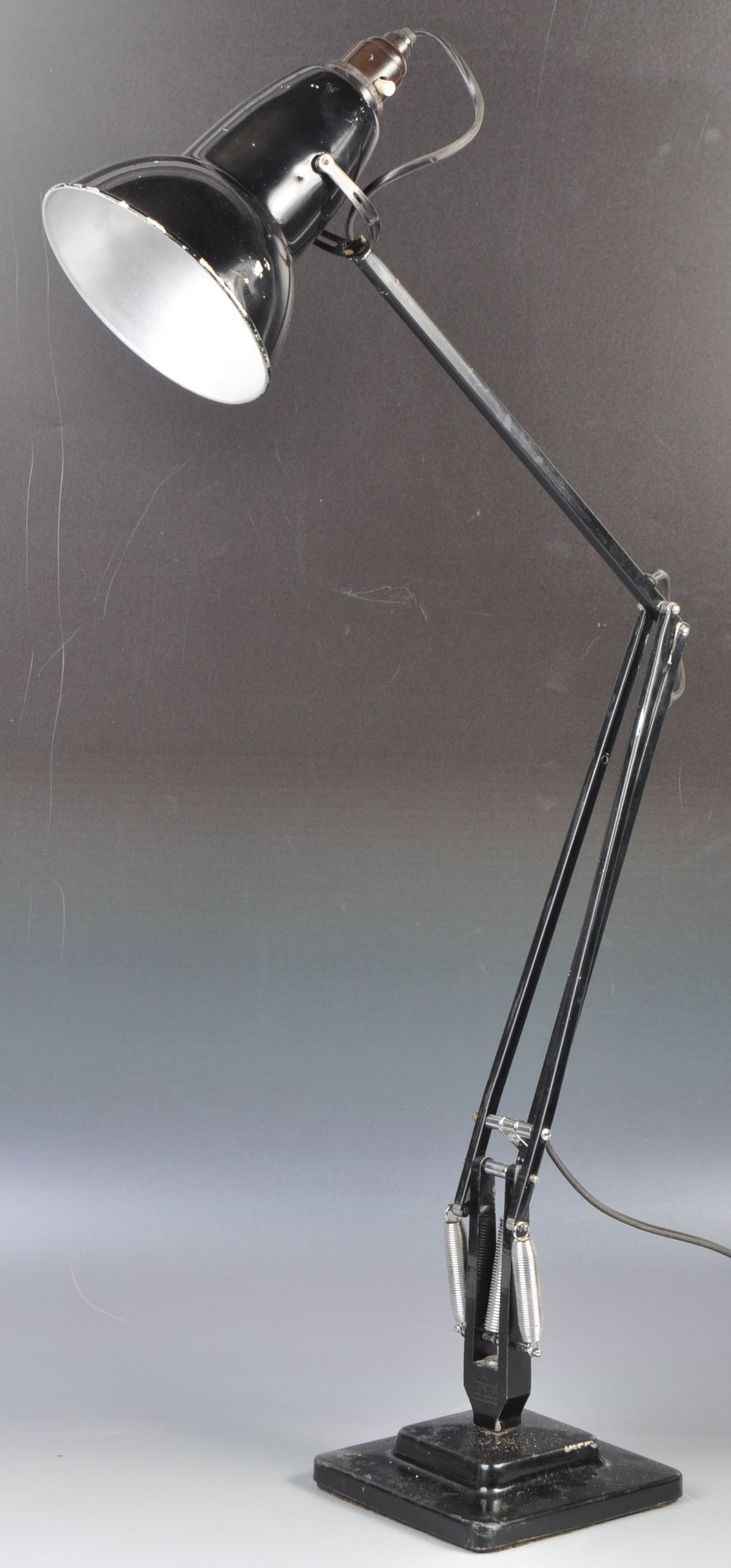 HERBERT TERRY 1227 ANGLEPOISE TABLE / DESK LAMP IN BLACK - Bild 5 aus 7