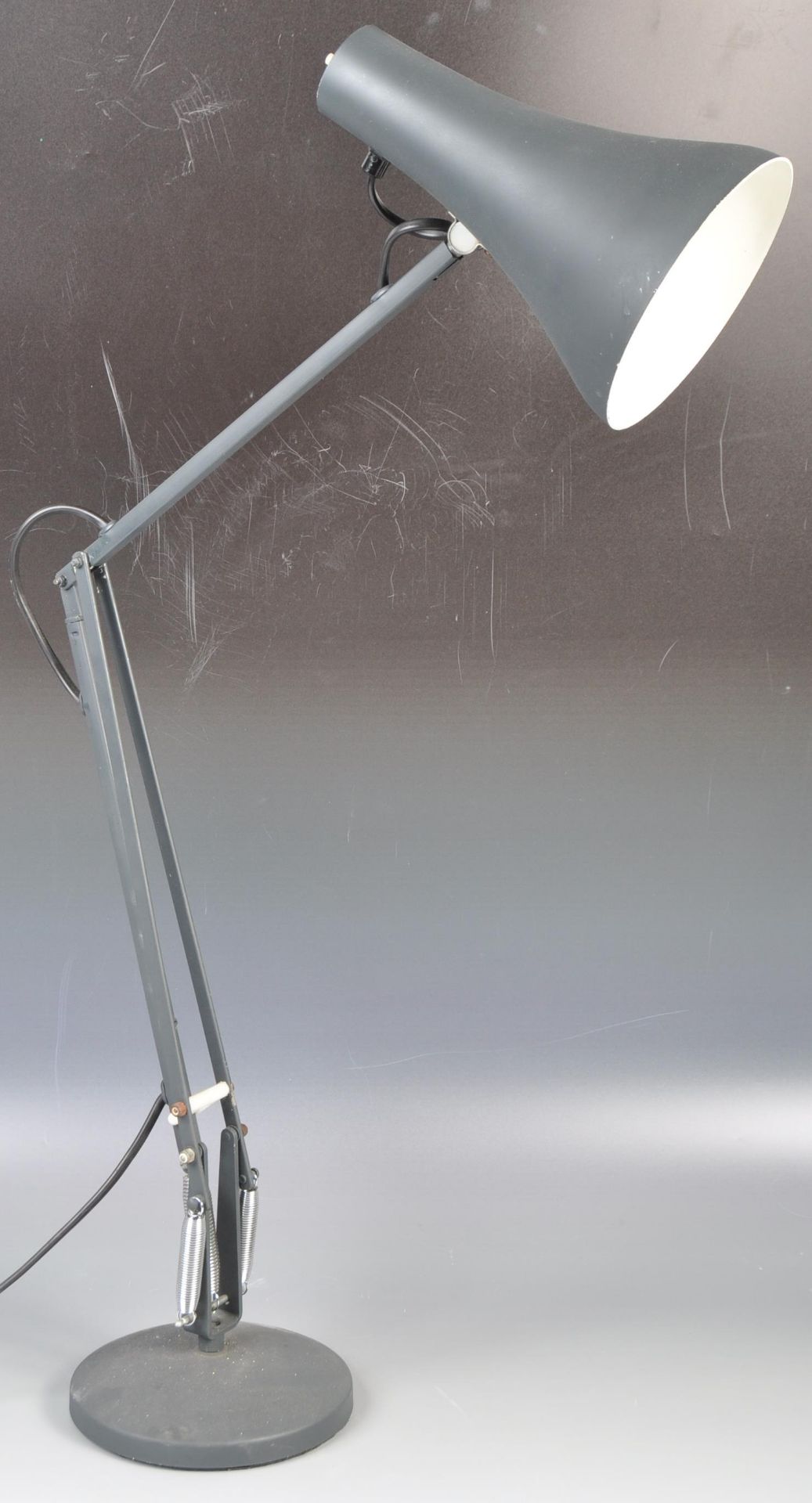 HERBERT TERRY MODEL 90 ANGLEPOISE TABLE LAMP FINISHED IN GREY - Bild 5 aus 5