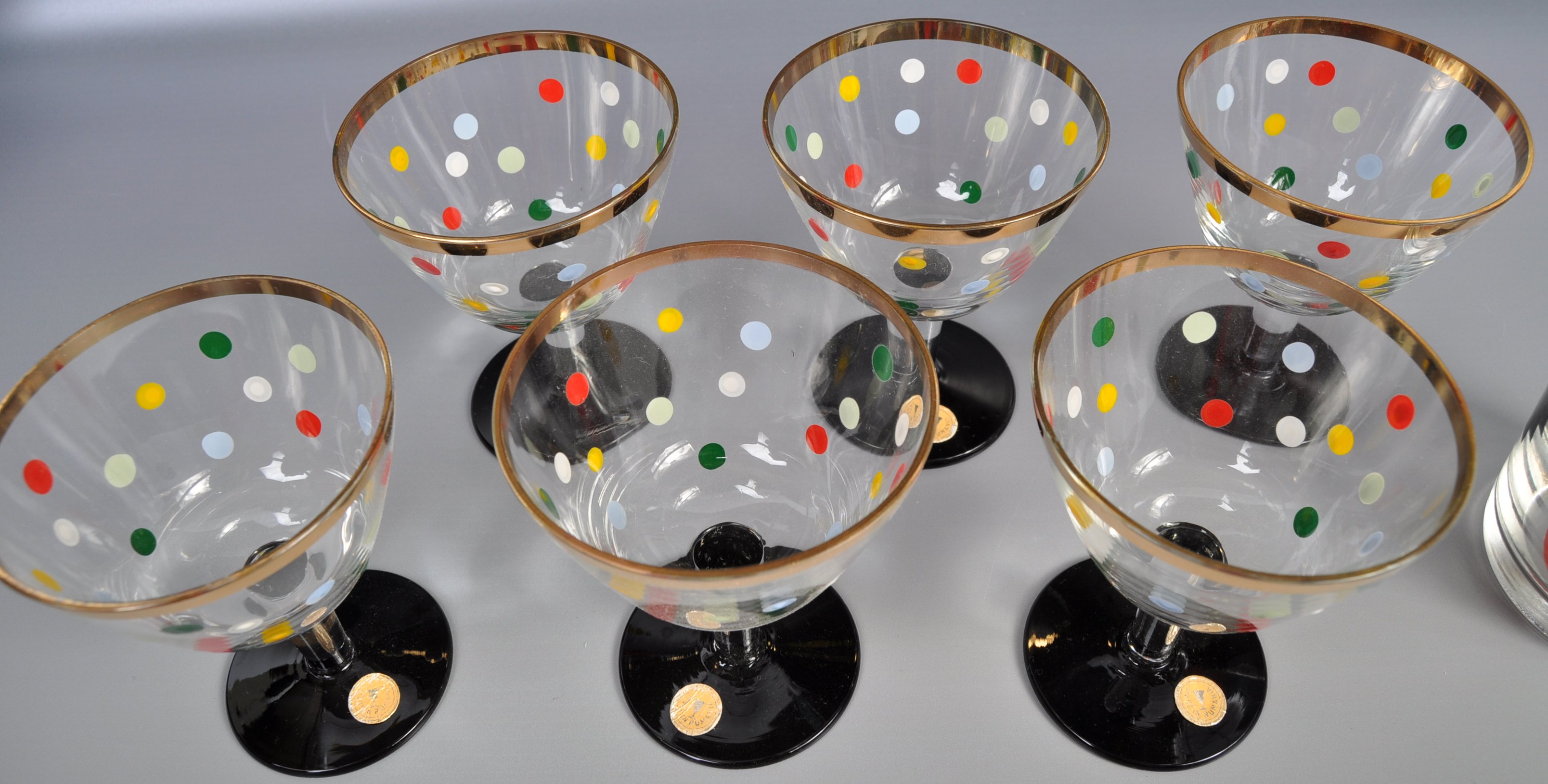 MATCHING SET OF SIX RETRO POLKA-DOT COCKTAIL GLASSES AND MIXER - Image 3 of 6