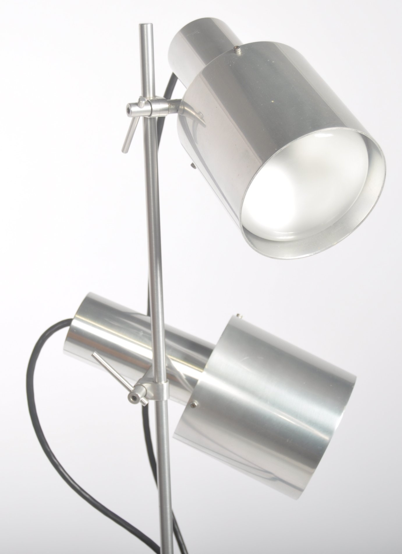 ORIGINAL 20TH CENTURY RETRO FLOOR STANDING TWIN SPOTLIGHT LAMP - Image 2 of 5