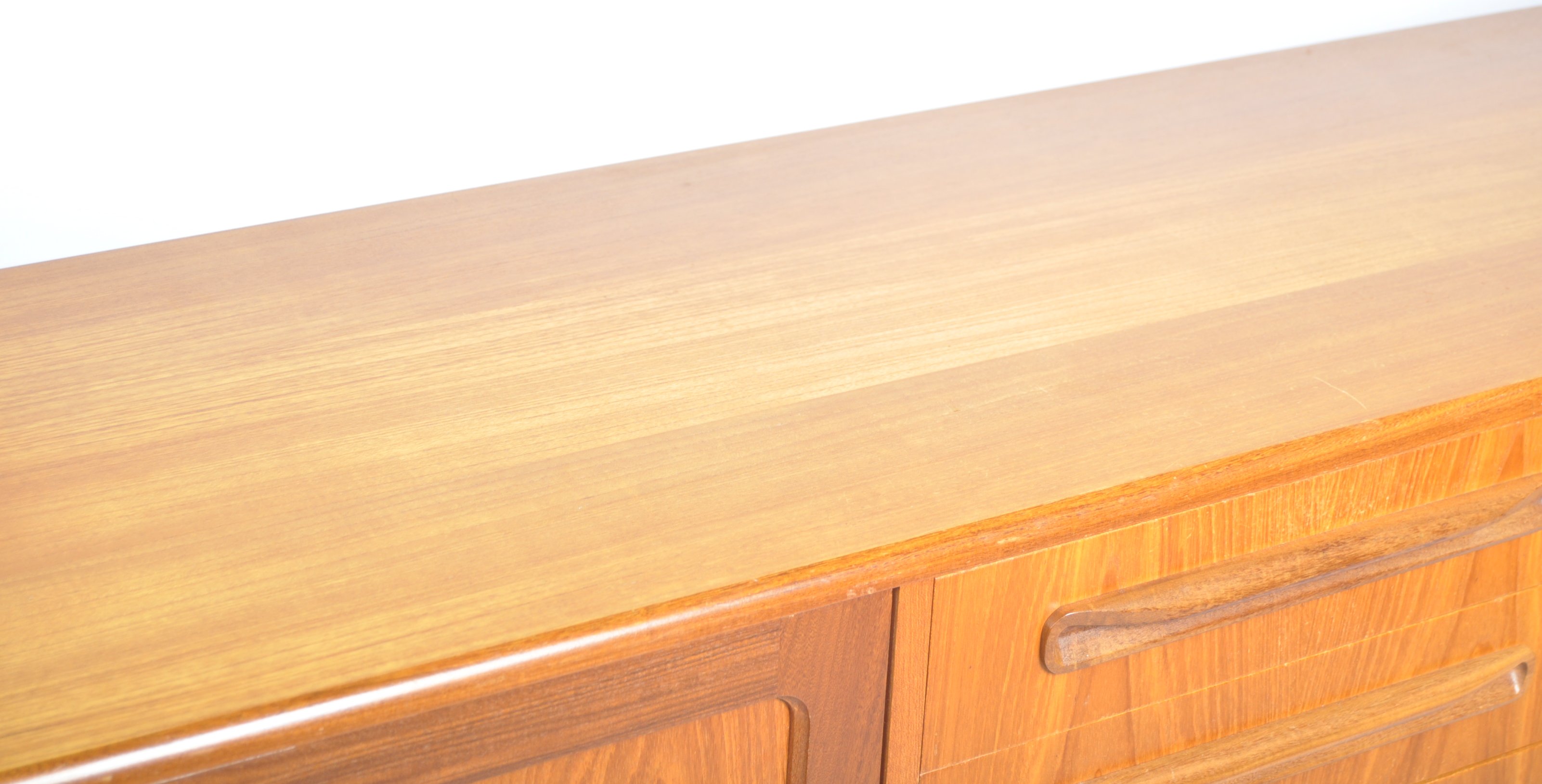 ORIGINAL G PLAN TEAK WOOD FRESCO RANGE SIDEBOARD CREDENZA - Image 3 of 9