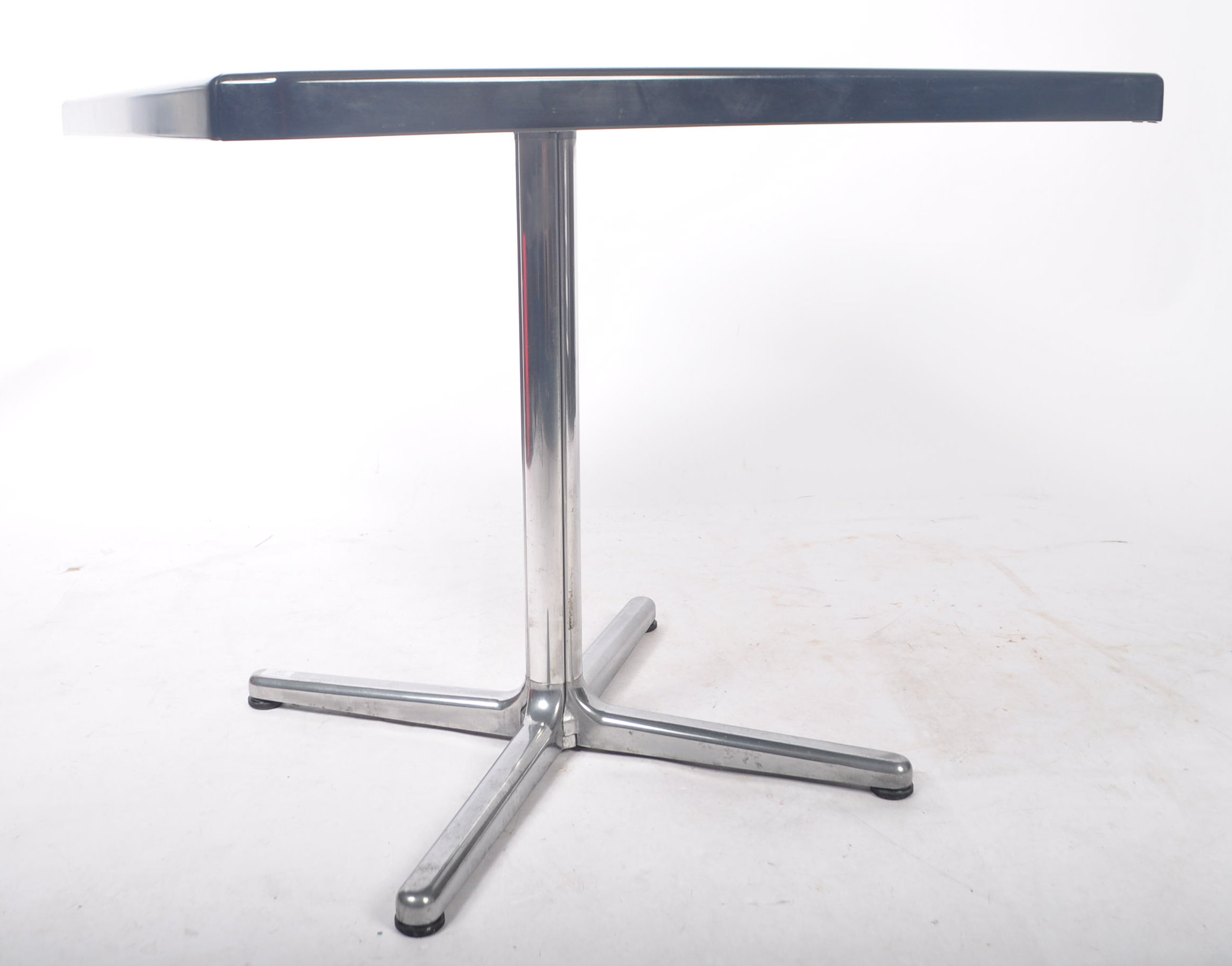 GIANCARLO PIRETTI FOR CASTELLI RETRO 1970'S FOLDING TABLE - Image 2 of 7