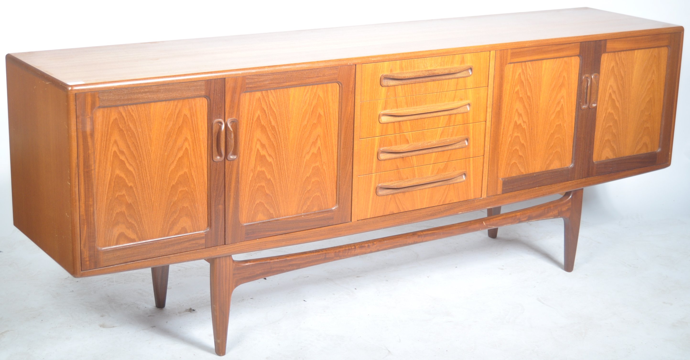 ORIGINAL G PLAN TEAK WOOD FRESCO RANGE SIDEBOARD CREDENZA - Image 2 of 9