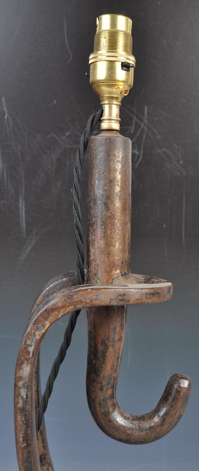 20TH CENTURY ARCHITECTURAL INDUSTRIAL WROUGHT IRON LAMP - Image 3 of 5