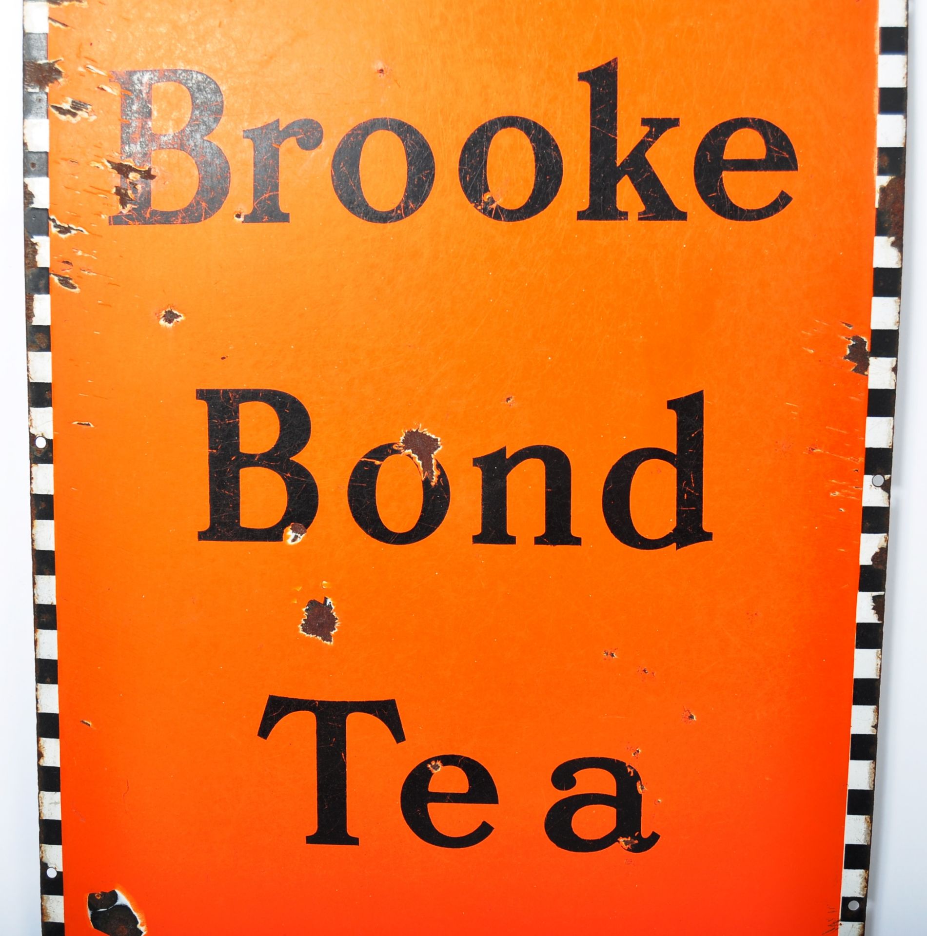 BROOKE BOND TEA ENAMELED ADVERTISING SHOP SIGN - Bild 4 aus 5