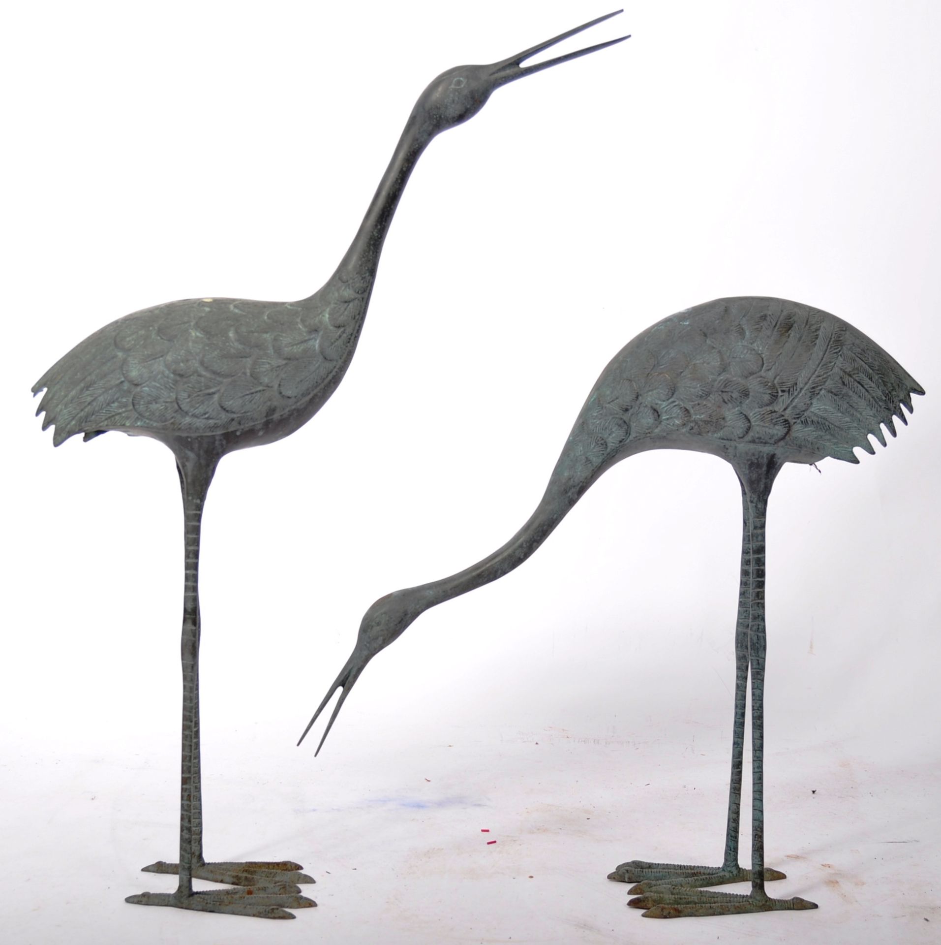 FANTASTIC PAIR OF WEATHERED BRONZE STORKS - Bild 3 aus 7