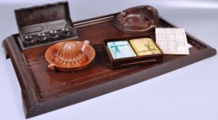 COLLECTION OF ASSORTED ART DECO BAKELITE ITEMS