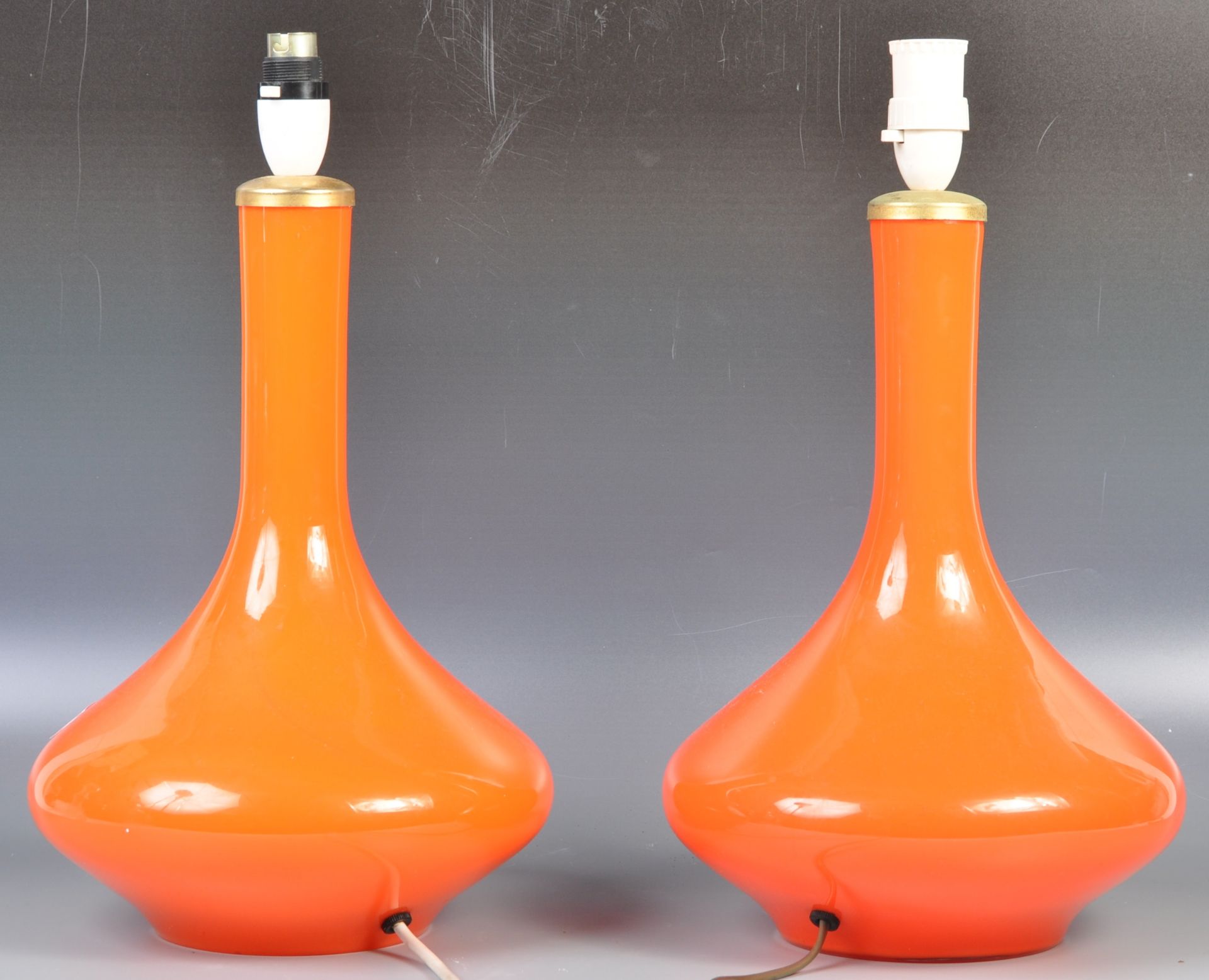 RARE PAIR OF BANG HOLMEGAARD ORANGE DANISH GLASS TABLE LAMPS - Image 4 of 7