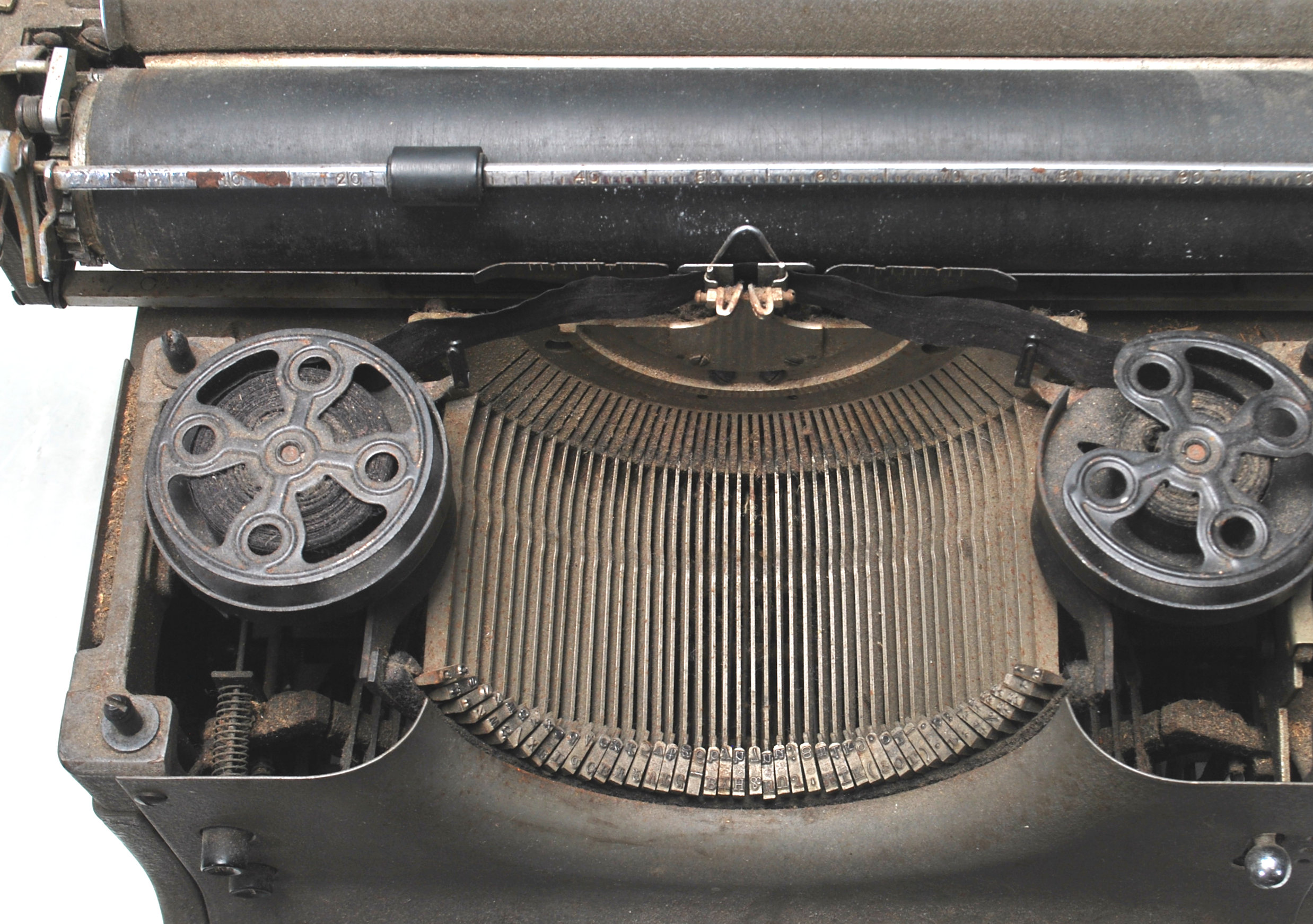 1950’S RETRO OLIVER NO 20 TYPEWRITER WITH BAKELITE KEYS - Image 3 of 7