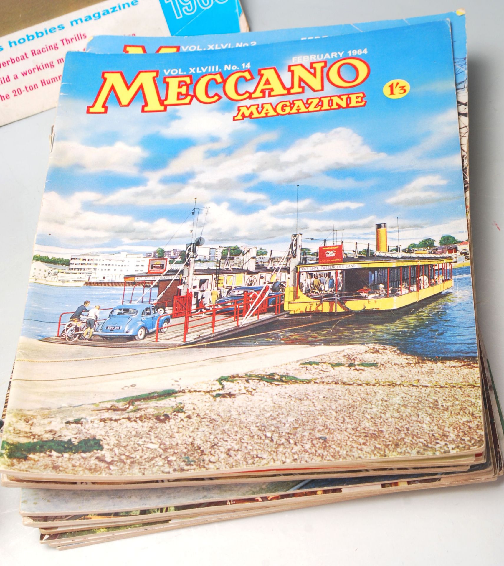 COLLECTION OF MECCANO MAGAZINES - Bild 2 aus 7