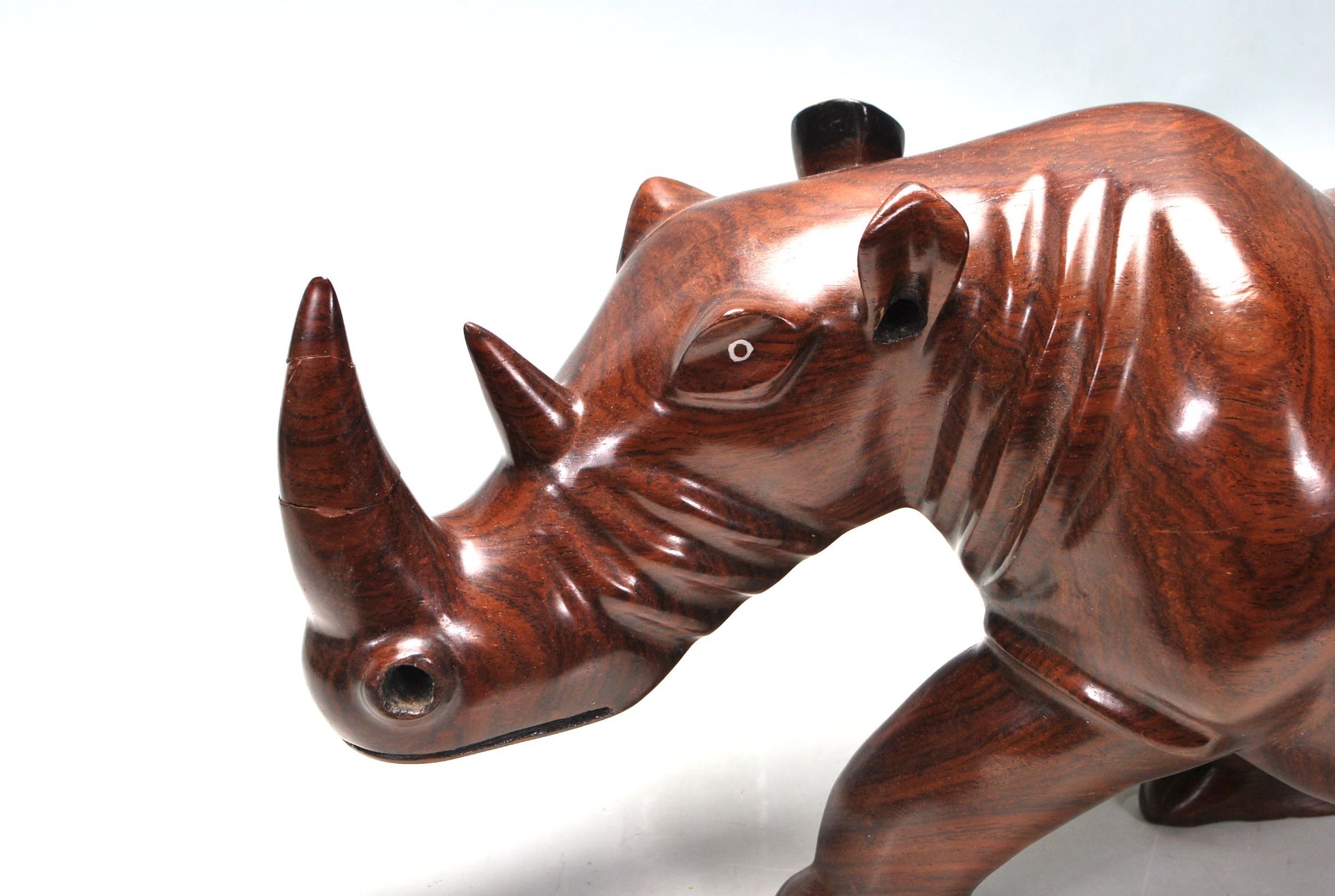 LARGE AND IMPRESSIVE HAND CARVED ROSEWOOD RHINO - Bild 2 aus 13