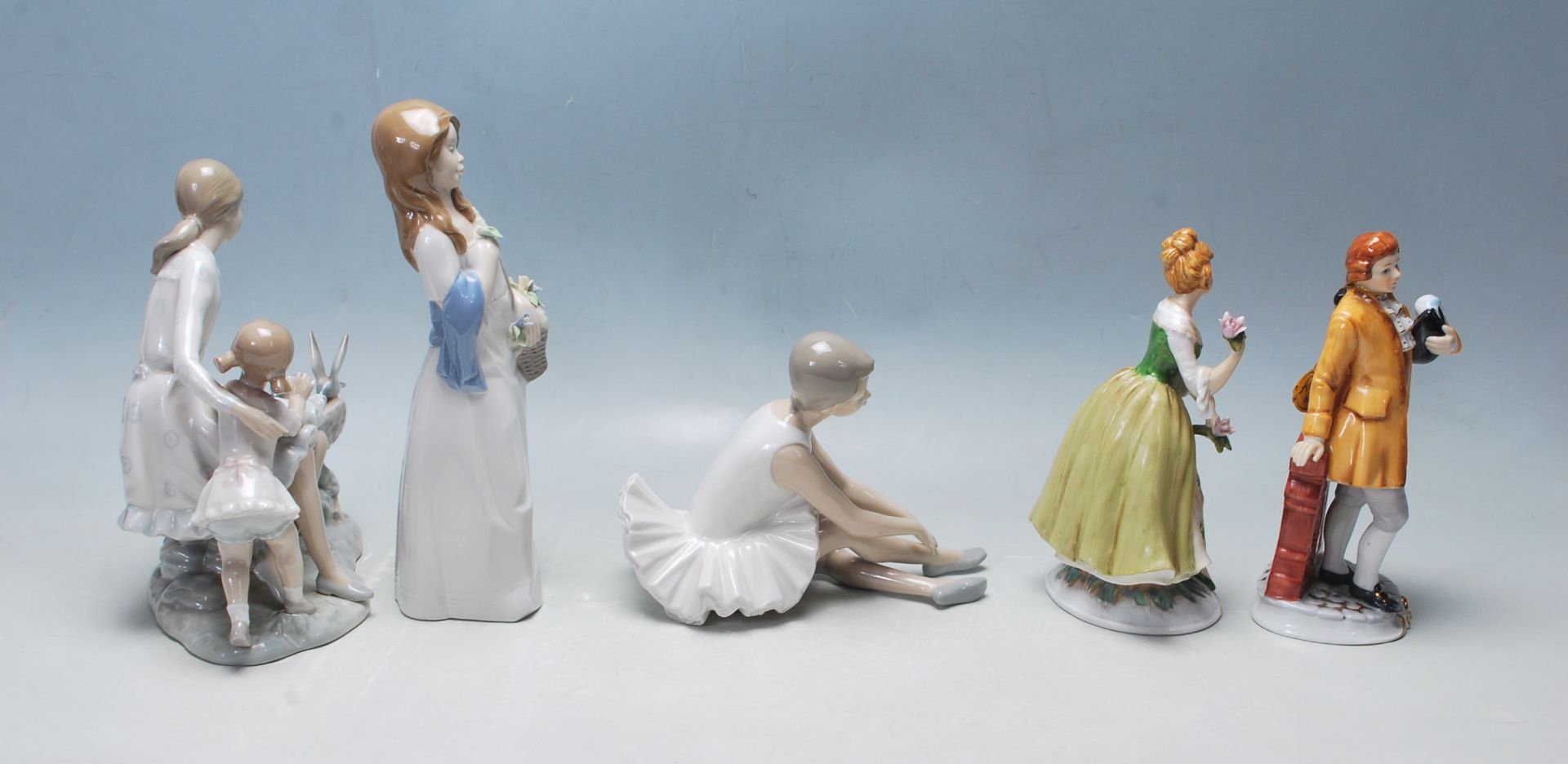 COLLECTION OF LATE 20TH CENTURY CERAMIC FIGURINES BY NAO, MARCO GINERO ETC - Bild 2 aus 10