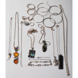 A GROUP OF MIXED LADIES SILVER JEWELLERY