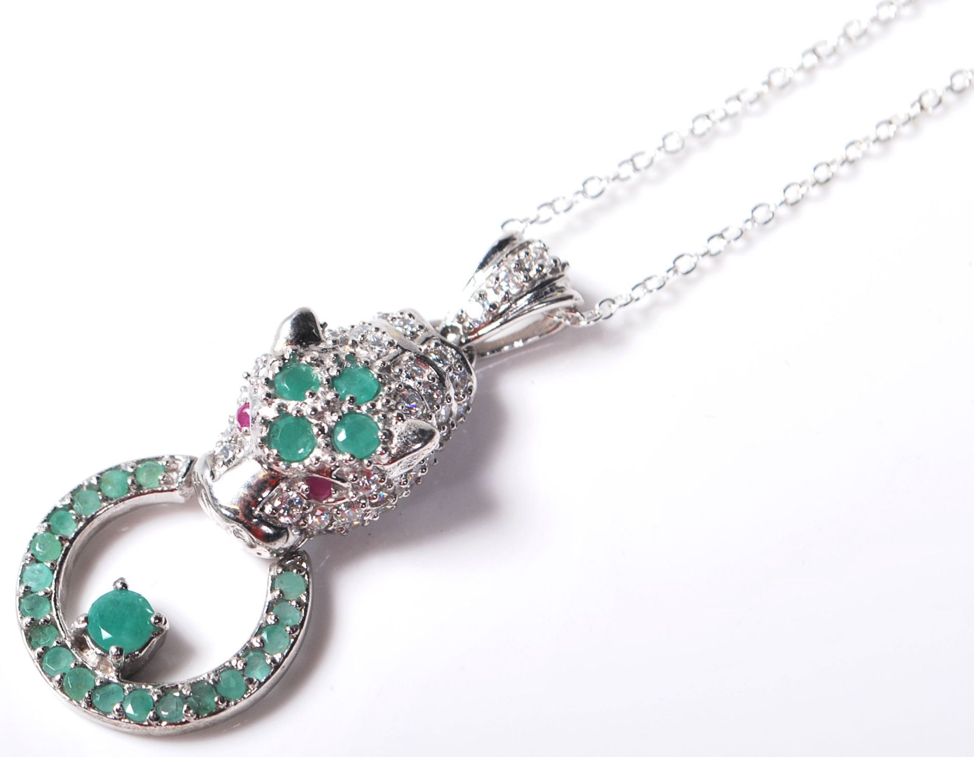 A STAMPED 925 SILVER PANTHER PENDANT NECKLACE SET WITH CUBIC ZIRCONIA.