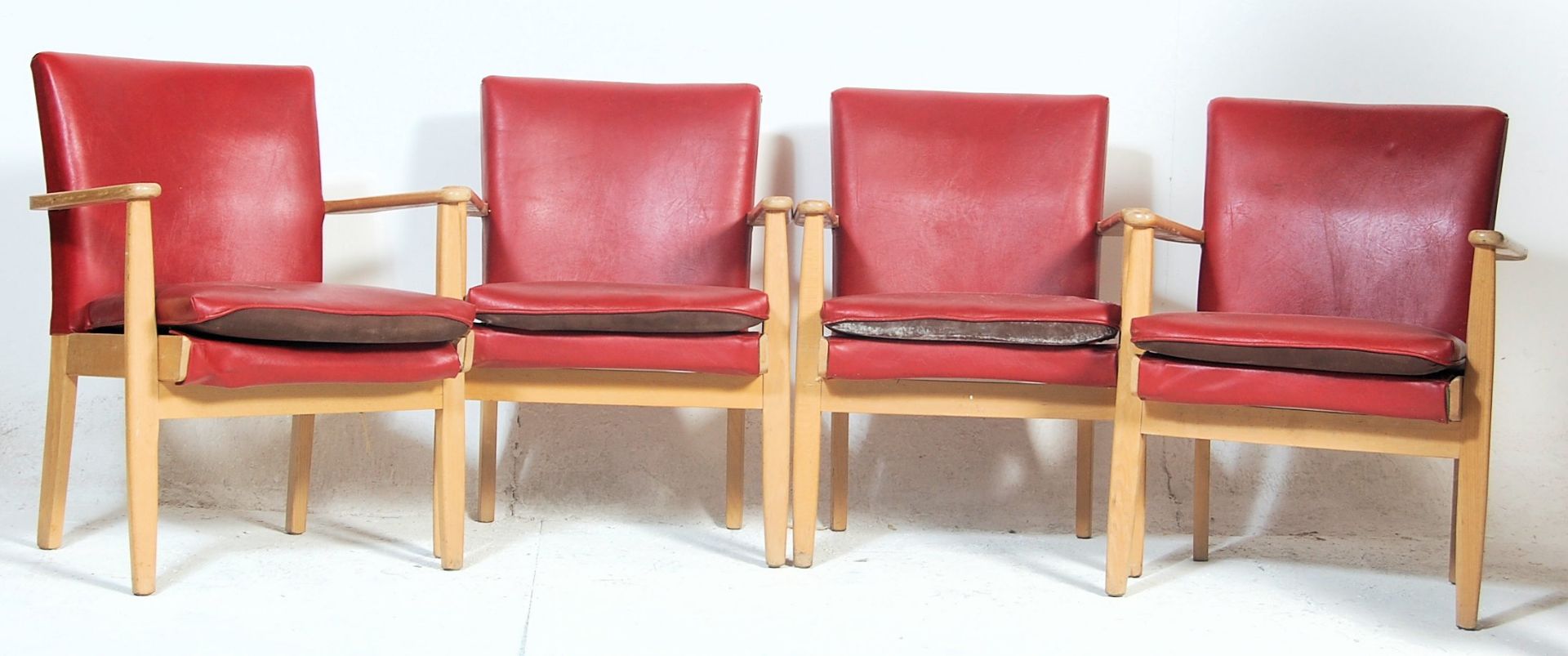 4 VINTAGE 20TH CENTURY PARKER KNOLL ARMCHAIRS