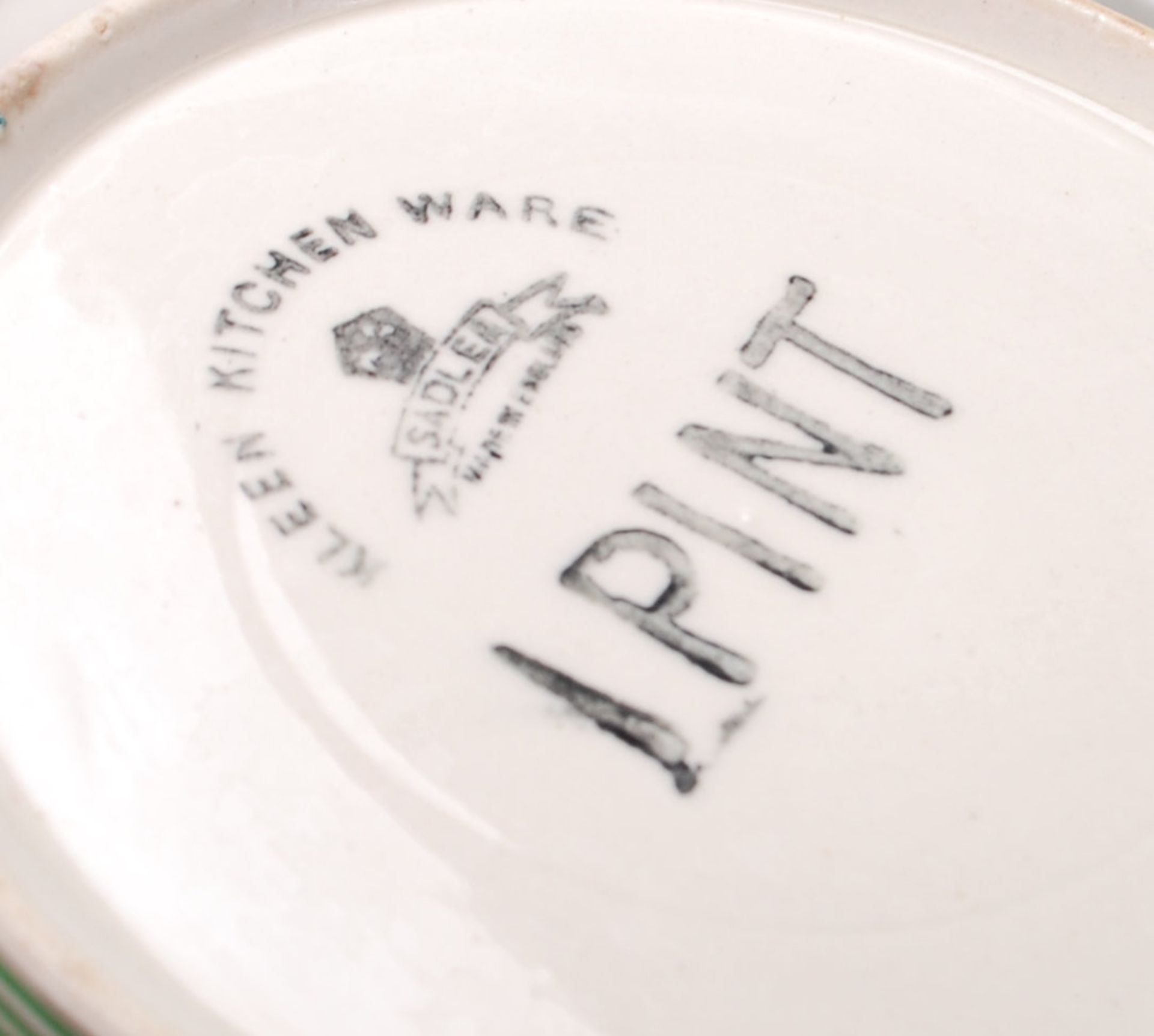 A GROUP OF 20TH CENTURY 1920S CERAMICS TO INCLUDE BRISTOL POUNTNEY AND KLEEN KITCHEN WARE. - Bild 10 aus 10