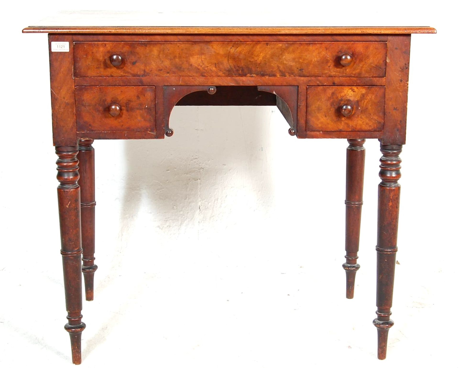 19TH CENTURY VICTORIAN MAHOGANY WRITING TABLE DESK - Bild 2 aus 5