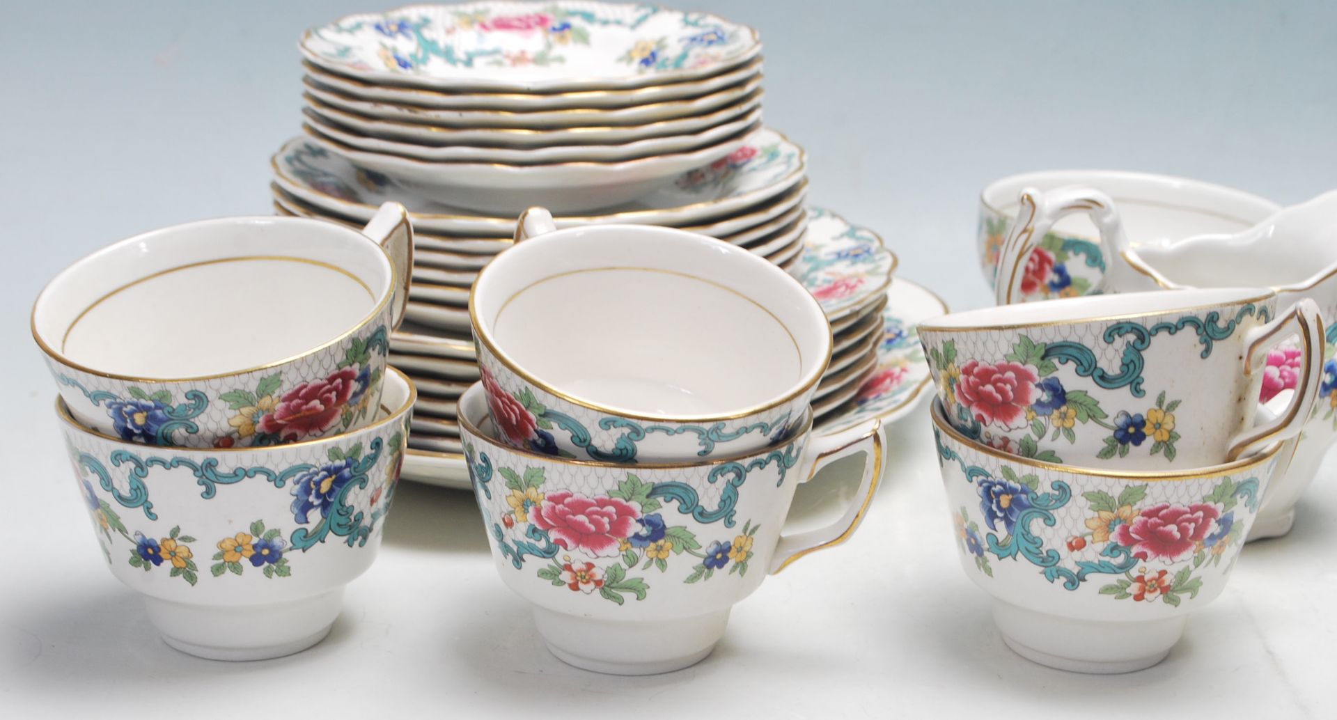 BOOTS FLORADORA FINE BONE CHINA TEA SET / DINING SERVICE - Bild 14 aus 20