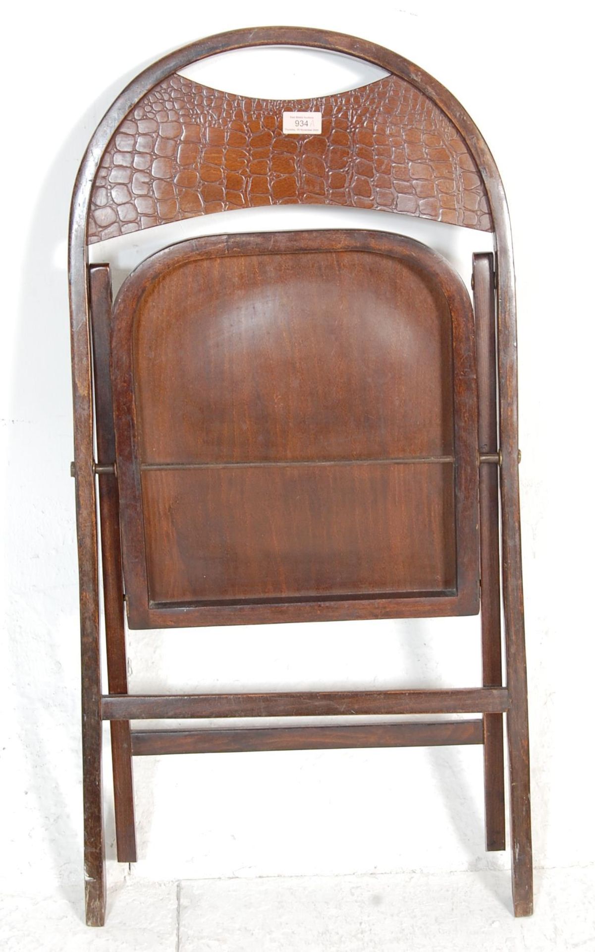 ART DECO CROCODILE SKIN EFFECT FOLDING CHAIR & SEWING BOX - Bild 8 aus 8