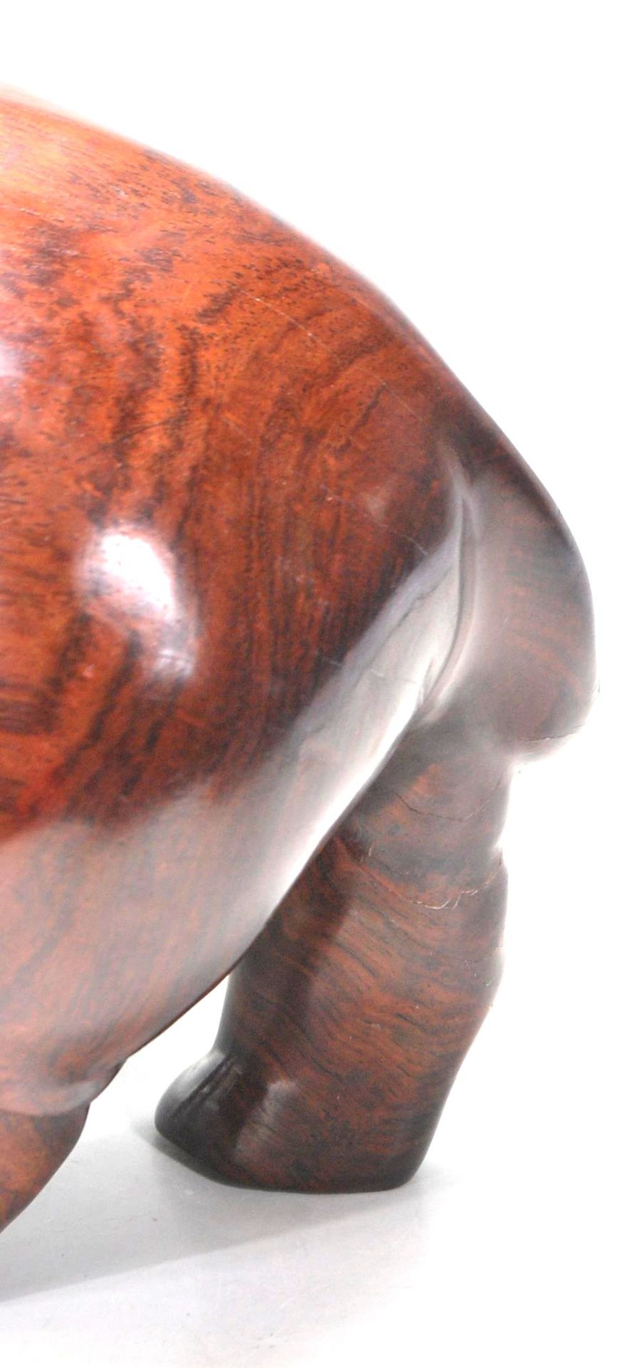 LARGE AND IMPRESSIVE HAND CARVED ROSEWOOD RHINO - Bild 11 aus 13