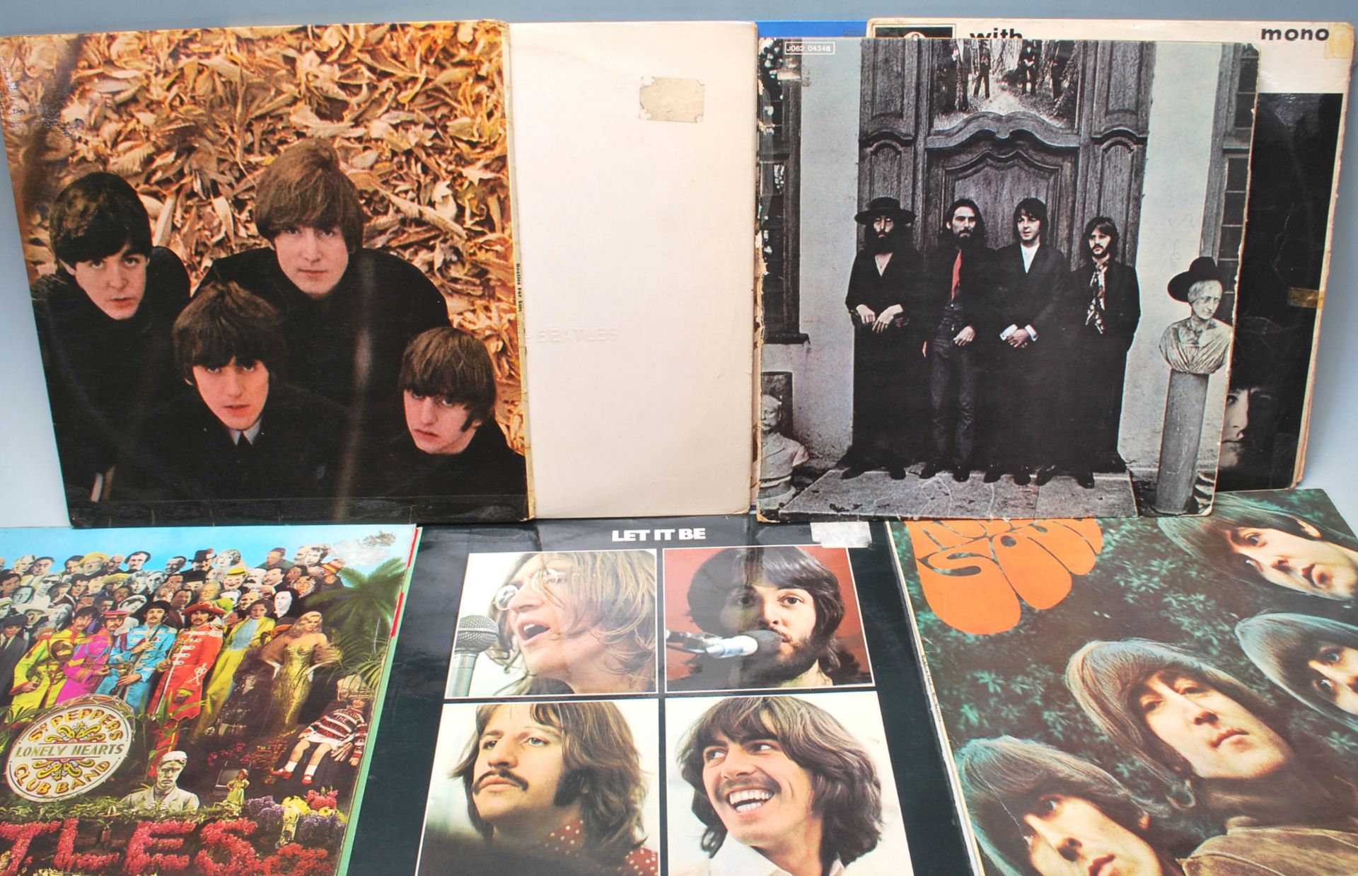 COLLECTION OF VINTAGE VINYL LP RECORDS BY THE BEATLES