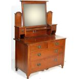 ANTIQUE ARTS AND CRAFTS OAK BEDROOM DRESSING TABLE