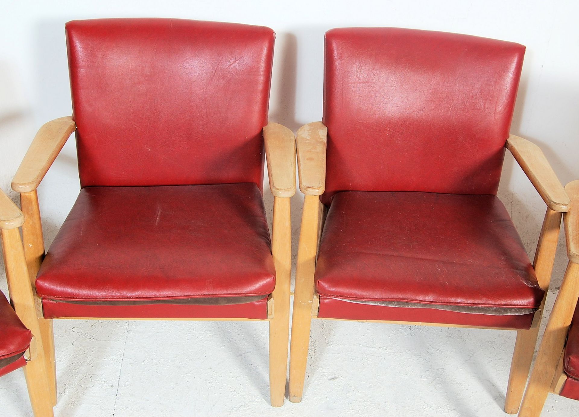 4 VINTAGE 20TH CENTURY PARKER KNOLL ARMCHAIRS - Bild 2 aus 6