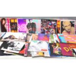 A LARGE COLLECTION OF VINTGAE 1990’S BRITPOP MUSIC / 7’’ SIGLES